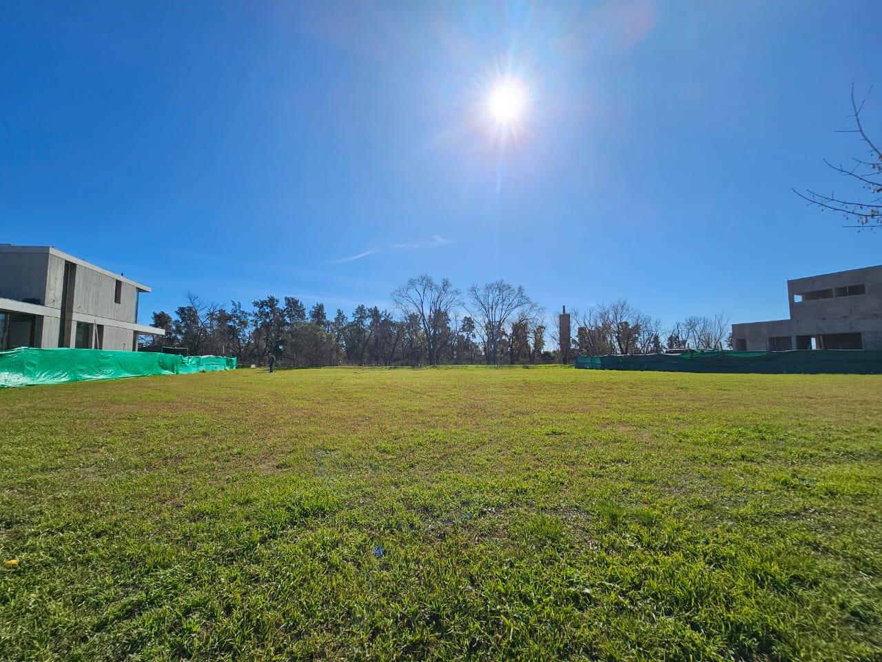 6391939_106165021912367768614899813743773174276454156347798651793193649954610938218736